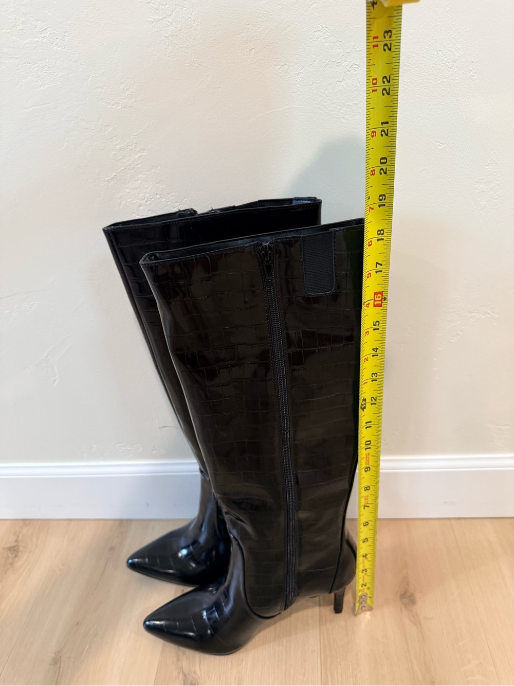 Worthington Black Croc Embossed Knee High Pointed Toe Boots Women’s 8.5 - Picture 3 of 4